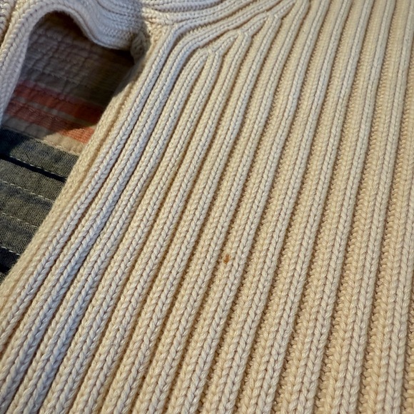 Banana Republic Cream Ribbed Turtleneck Sweater - Picture 3 of 12